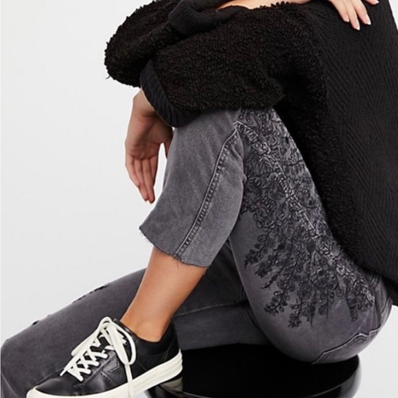 Free People Embroidered Straight Leg Jeans - Picture 4 of 10